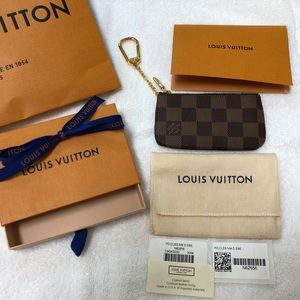 $SOLD$Brand New Louis Vuitton Damier ebene Key